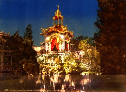 The Palace Lumineux, night, Exposition Universal, 1900, Paris, France photo