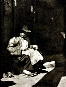 The Pipe Bowl Mender Genthe