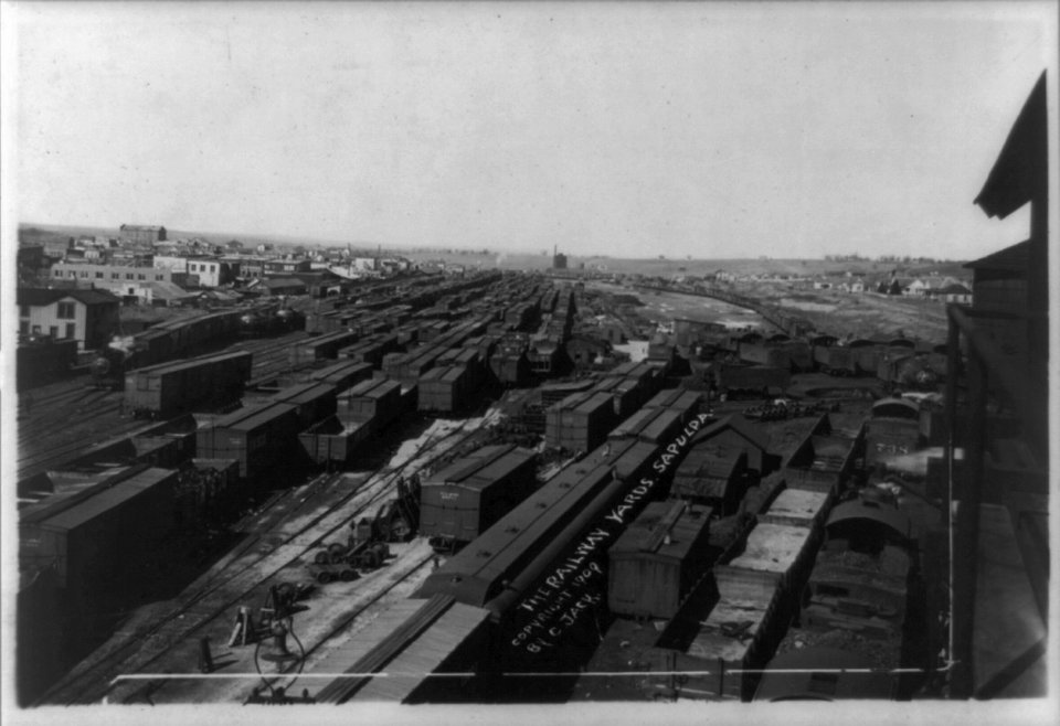 The railway yards, Sapulpa, Oklahoma LCCN2002718390