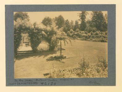 The Rose Garden, Butcharts Gardens, Victoria (HS85-10-42130) original photo