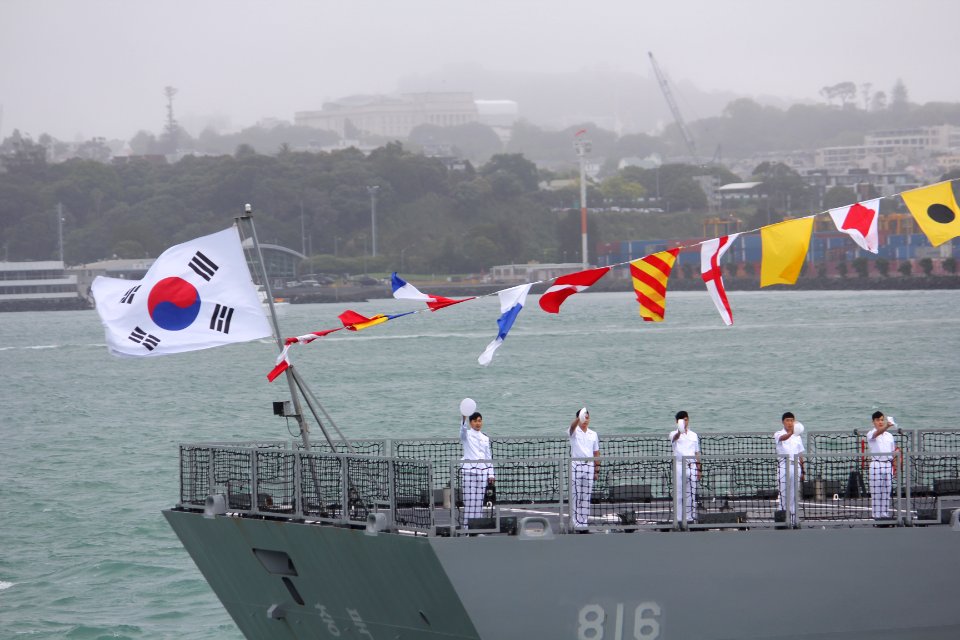 The Royal New Zealand Navy’s 75th Birthday celebrations - Auckland, 2016 (31000641112)