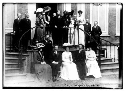 The Roosevelt family LCCN2014688141