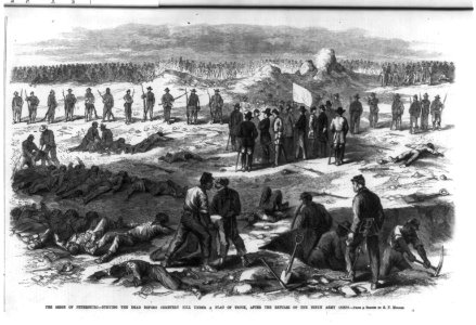 The siege of Petersburg - Burying the dead before Cemetery Hill under a flag of truce after the repulse of the Ninth Army Corps LCCN2002736813