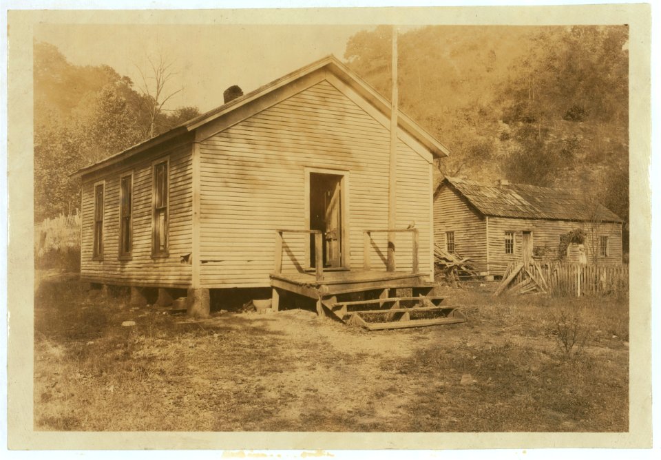 The Tate School, abondoned (i.e., abandoned) two years ago. (See photo of the United Consolidated School. Photo No. 32.) Next to the school is the home of the Tate family, - a run-down shack LOC nclc.04370