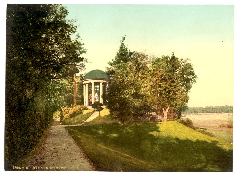 The Temple of Venus, park of Worlitz, Anhalt, Germany-LCCN2002695093