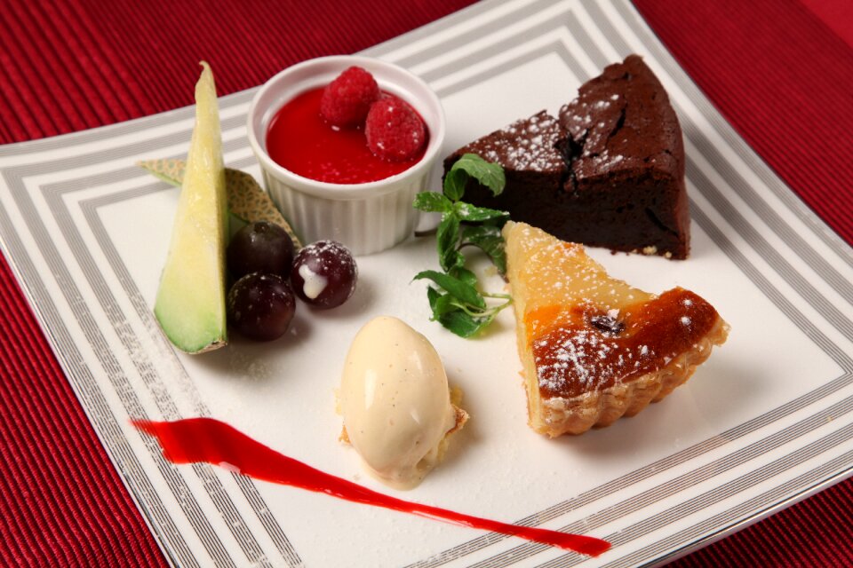 Epicure meal restaurant