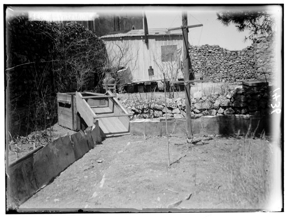 The terrible plague of locusts in Palestine, March-June 1915. Portable above-ground trap LOC matpc.00138