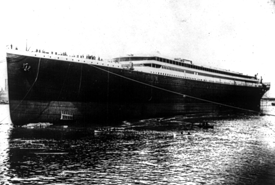 The TITANIC LCCN2001704335 Cropped