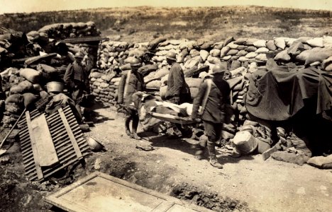 The transfer of wounded Italian soldiers after the bombing of Monfalcone 1916