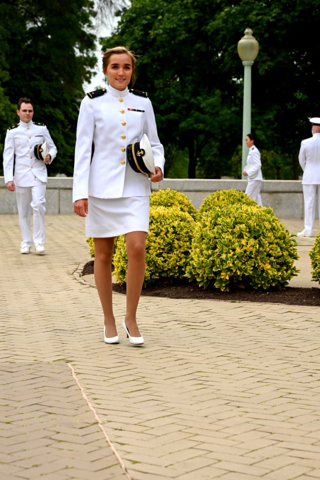 The United States Naval Academy holds the fifth swearing-in event for the Class of 2020 (49922830443)