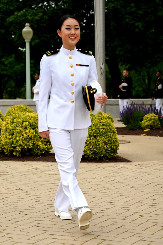The United States Naval Academy holds the fifth swearing-in event for the Class of 2020 (49923351021)