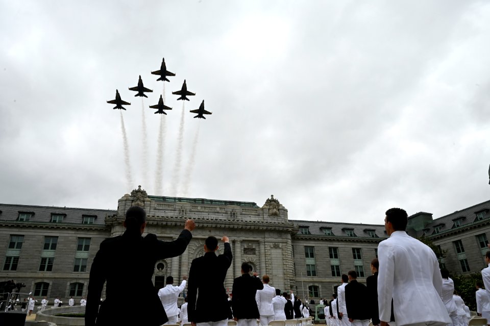 The United States Naval Academy holds the fifth swearing-in event for the Class of 2020 (49917424487)