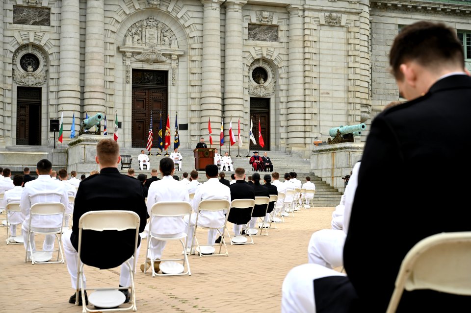 The United States Naval Academy holds the fifth swearing-in event for the Class of 2020 (49924124672)