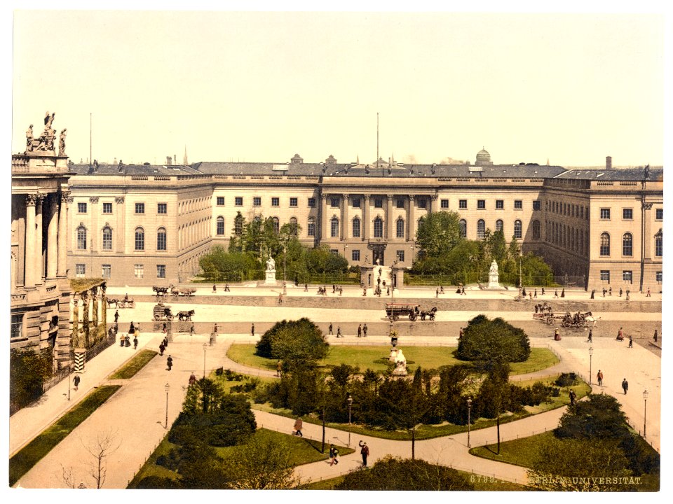 The University, Berlin, Germany-LCCN2002713618