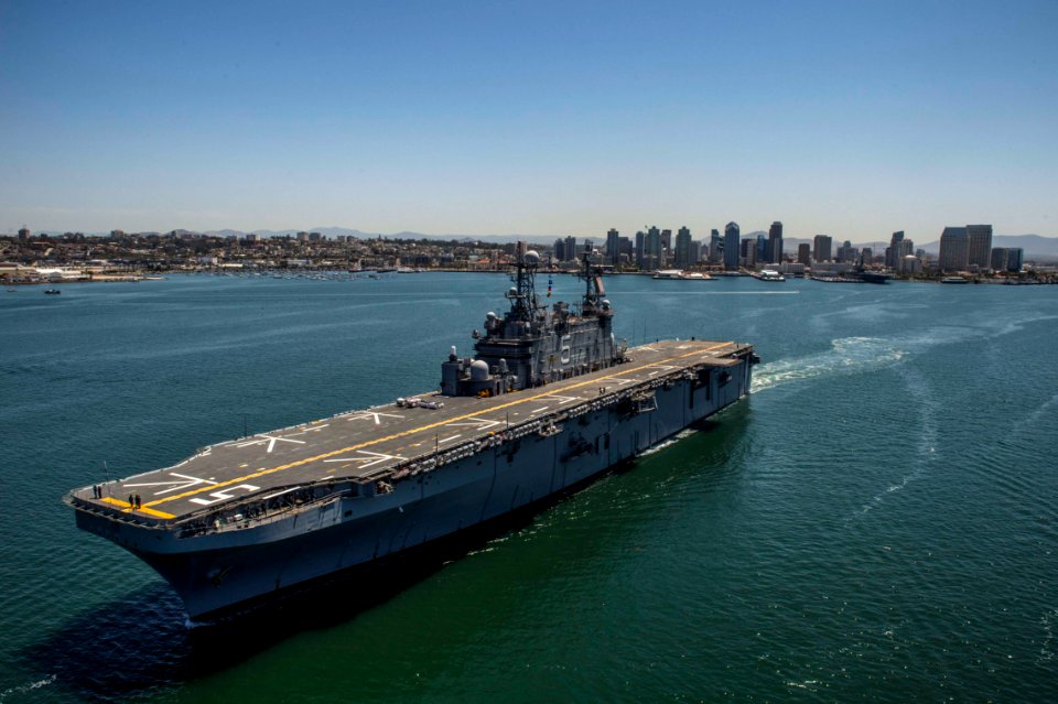 The USS Peleliu (LHA 5) transits San Diego Bay (14177629044)