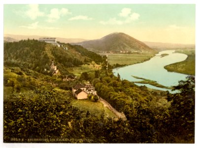 The Walhalla with view in the Danube Valley, Ratisbon (Regensburg), Bavaria, Germany-LCCN2002696172