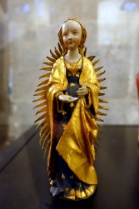 The Virgin Mary in an Aureole, Cologne, c. 1500, limewood, polychrome - Museum Schnütgen - Cologne, Germany - DSC00067