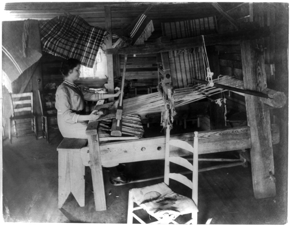 The weaving room, Berry School, Mount Berry Ga. LCCN2013648089