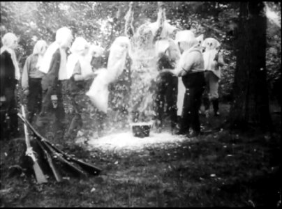 The White Caps (1905) screenshot 2 photo