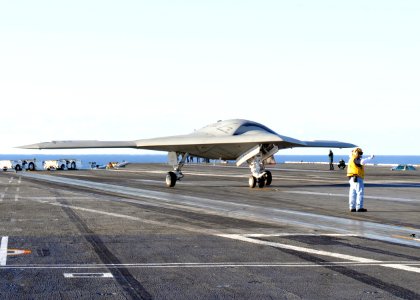 The X-47B taxies aboard USS Harry S. Truman. (8260792099)
