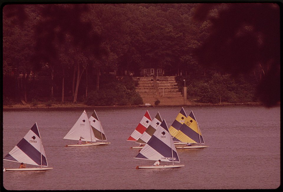 The-fourth-annual-spring-sunfish-regatta-of-the-louisville-sailing-club-june-1972 7651281466 o