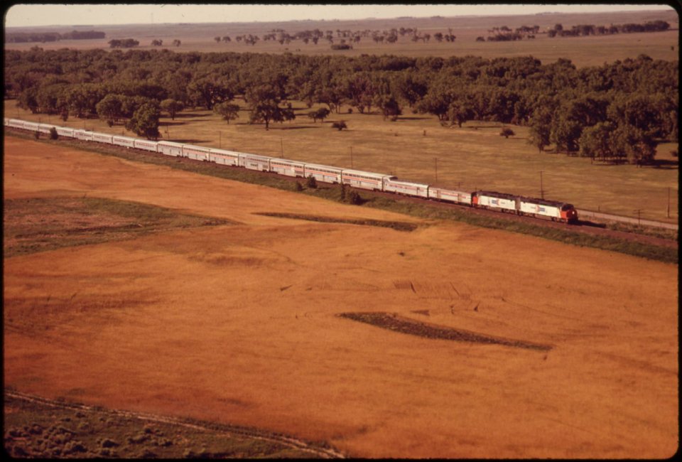 The-southwest-limited-train-3-shown-from-the-air-between-dodge-city-and-garden-city-kansas-june-1974 7158227714 o