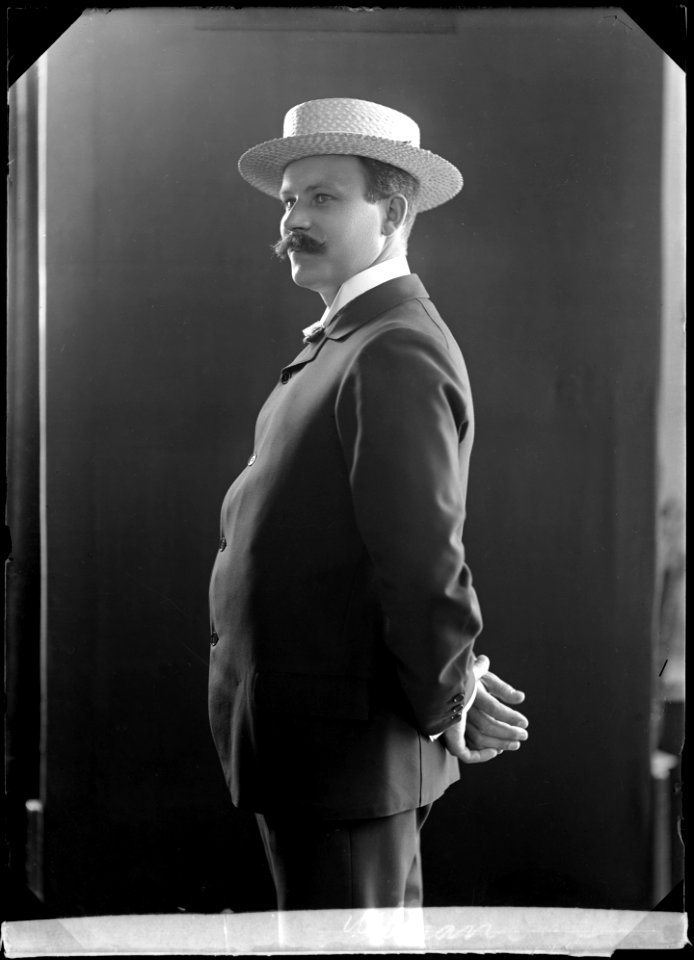 Theodor Ullman, actor - SMV - NU003