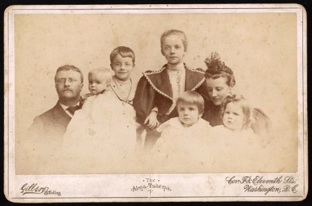 Theodore Roosevelt and family. From a father of five to a father of five - Gilbert Studios. LCCN2015650317