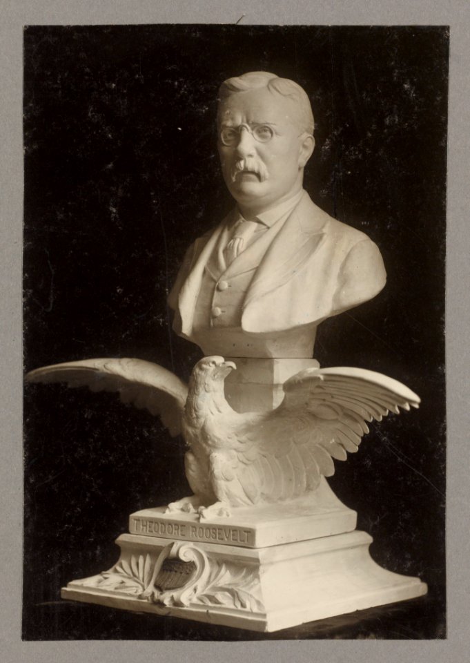 Theodore Roosevelt bust sculpture with eagle at base LCCN2013651073