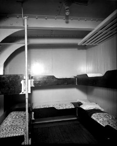 Third Class cabin on the 'Missanabie' (1914) RMG G10961