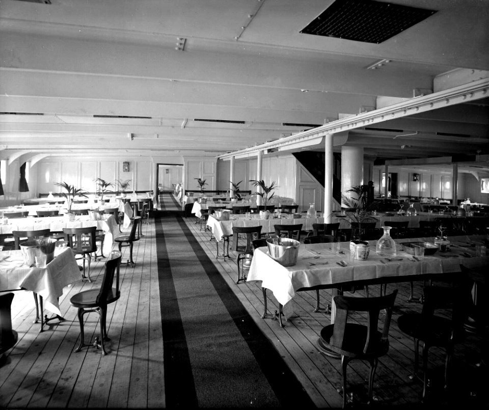 Third Class Dining Saloon on the 'Missanabie' (1914) RMG G10952