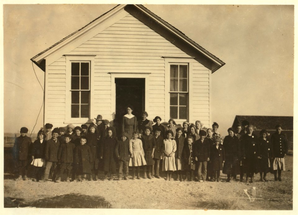 This is the attendance at the Minto Valley School on December 6. Compare with photograph 4001 taken October 21 - 6 weeks after school opened with only six children attending. LOC nclc.00383