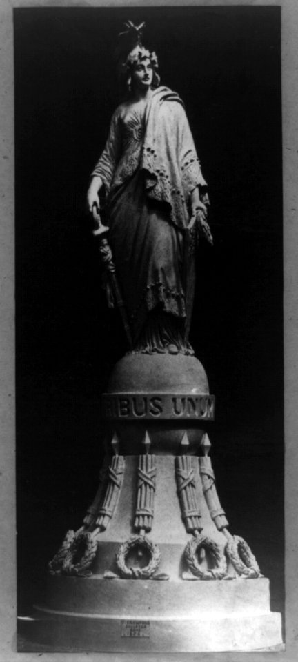 Tholus, inscribed with E Pluribus Unum (by) T. Crawford, Sculptor, Rome, 1856 LCCN2002717962
