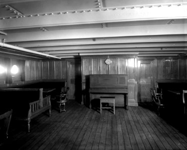 Third Class Ladies' Room on the 'Missanabie' (1914) RMG G10954
