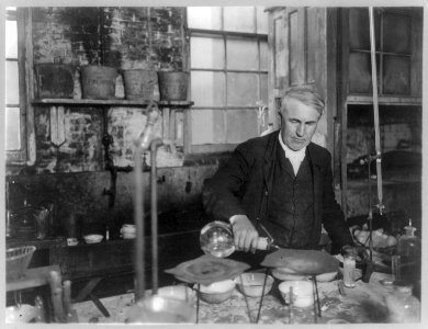Thomas Alva Edison, 1847-1931, half-length portrait, working in chemical laboratory LCCN2005687120
