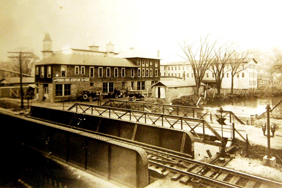 Thomas Brothers, Aeroplane Company, Ithaca, New York, November 1915 (29533203956)
