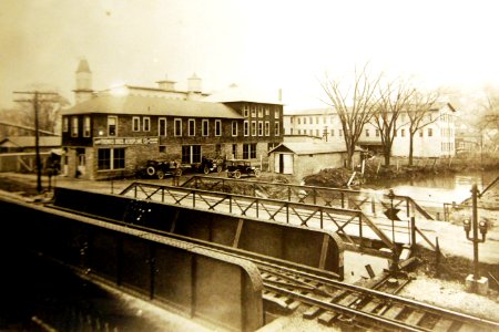 Thomas Brothers, Aeroplane Company, Ithaca, New York, November 1915 (29533203956)