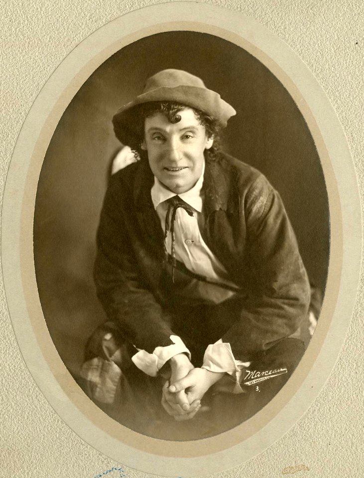 Thomas Jefferson, stage actor (SAYRE 4744) (cropped)