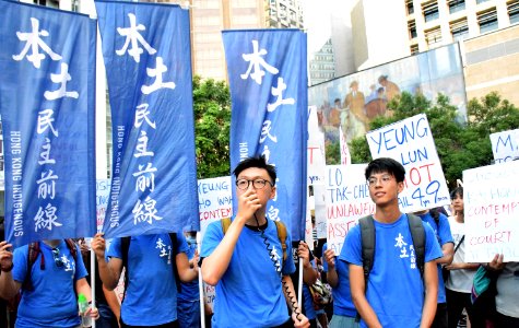 香港萬人遊行聲援被改判監禁的學生領袖及示威者 09