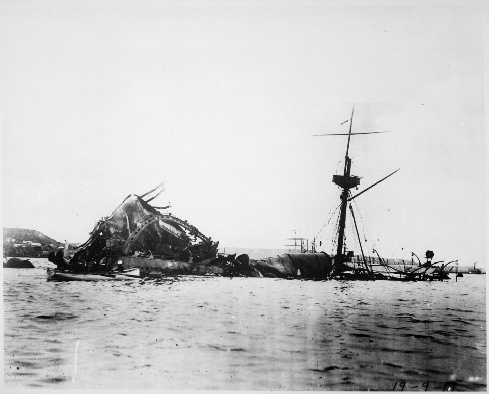 Wreck of the U.S.S. Maine, ca. 1898 - NARA - 512929