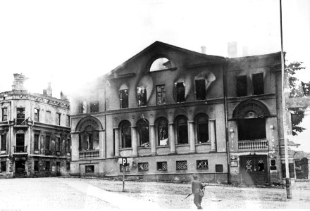Wyborg. Zniszczony teatr miejski. (2-1792)