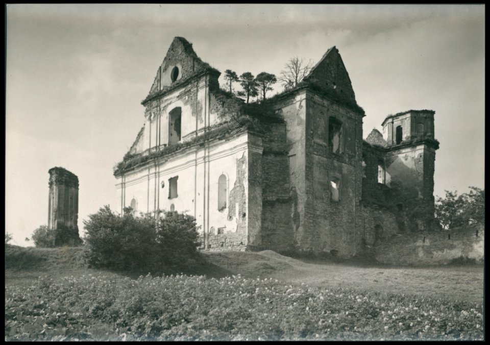 Zagorz, ruina grob Nieczui 1930-1939 (42164343)