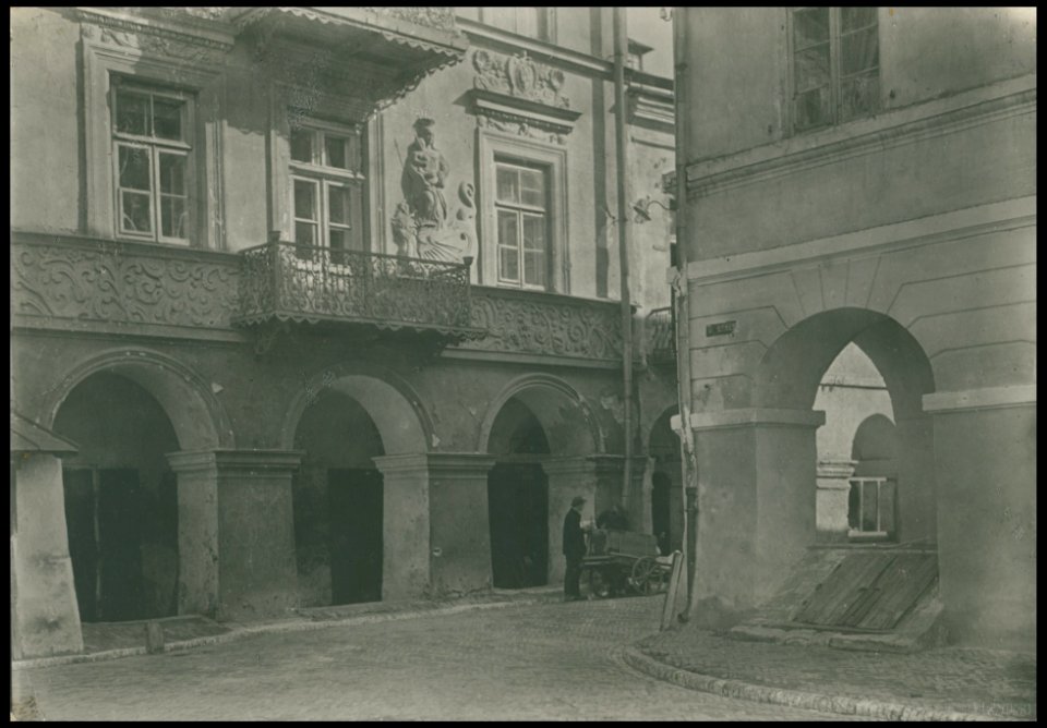 Zamosc, Dom w rynku 1934 (48605634)