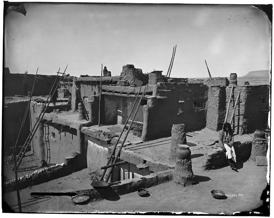 Zuni Pueblo - NARA - 523786