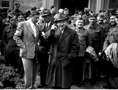 Żołnierze i ochotnicy do Wojska Polskiego w Wielkiej Brytanii (21-118-2)