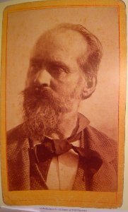 §Gloeden, Wilhem von (1856-1931) - Autoritratto - da - Amore e arte