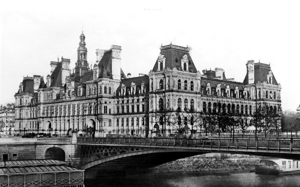 Édouard Baldus, Hotel de ville, vue d'ensemble prise du quai