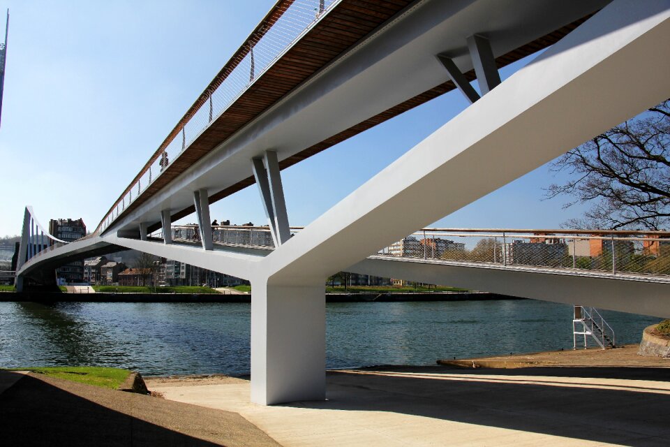 Cork bridge beautiful liege