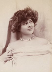Élise de Vère, btv1b85969082-p039, 2