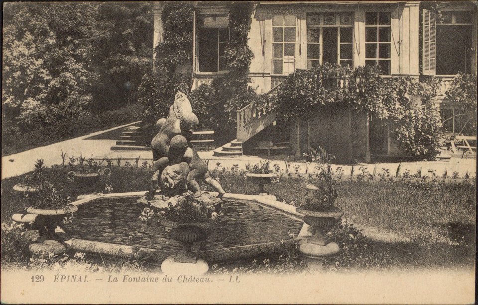 Épinal, La Fontaine du Château CP 0175 PsurR